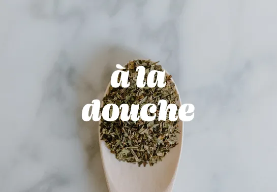 L'eau de rinçage qui stimule la pousse des cheveux